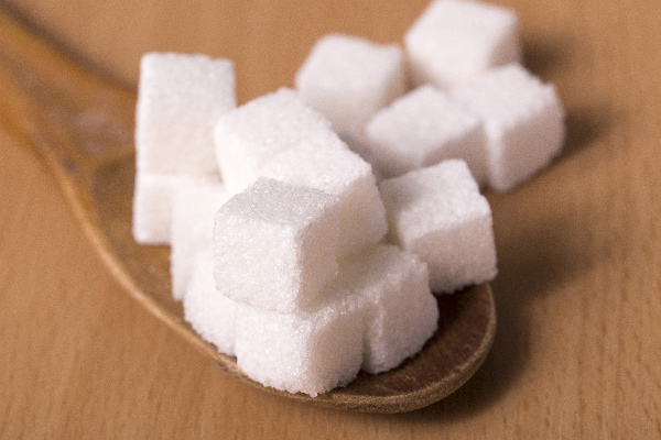 塩だけでなく砂糖の量も、健康のために気にしてみませんか？